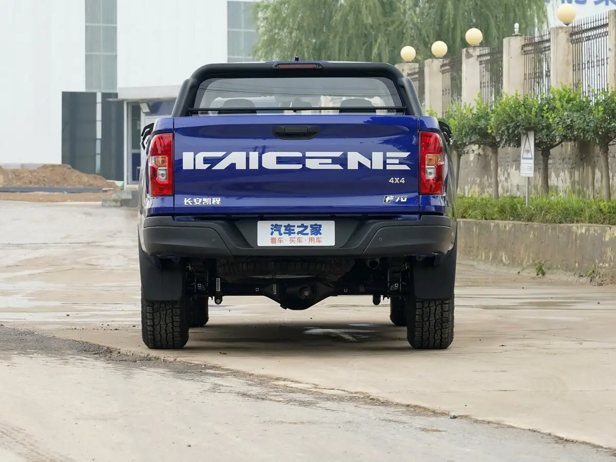Changan Kaicene F70 I Пикап Двойная кабина — photo 4