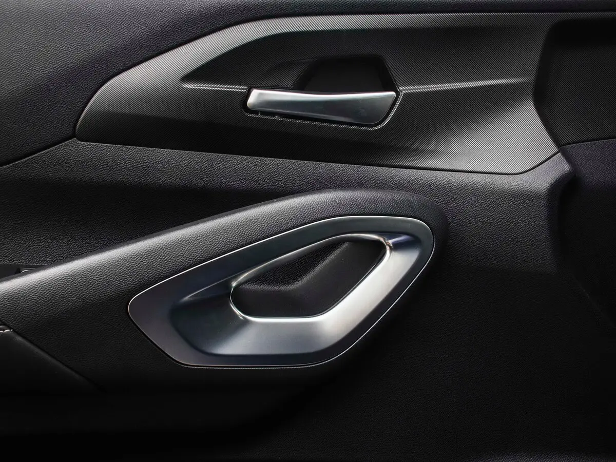 Changan Kaicene F70 I Пикап Двойная кабина — photo 10