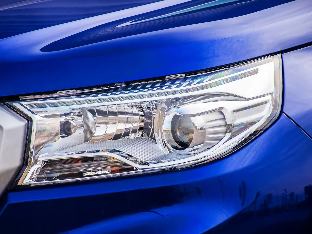 Changan Kaicene F70 I Пикап Двойная кабина — photo 13