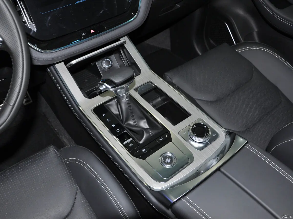 Jetour X70 I Рестайлинг Внедорожник 5 дв. — сүрөт 12
