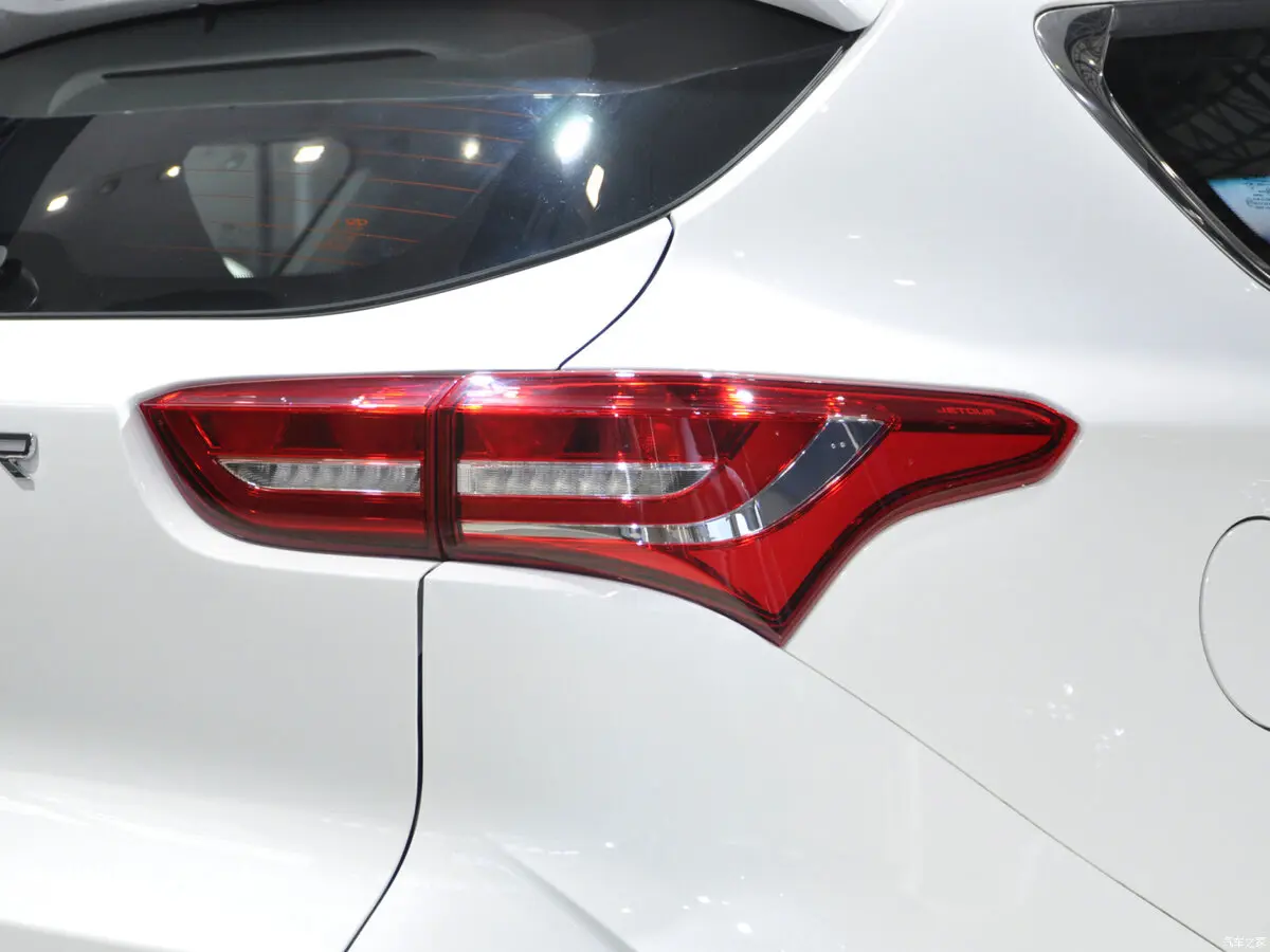 Jetour X70 I Рестайлинг Внедорожник 5 дв. — сүрөт 16