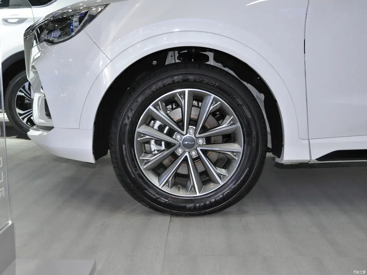 Jetour X70 I Рестайлинг Внедорожник 5 дв. — сүрөт 19