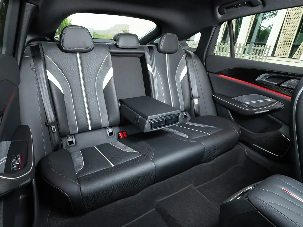 Hongqi H6 2023 – н.в. Лифтбек — сүрөт 9