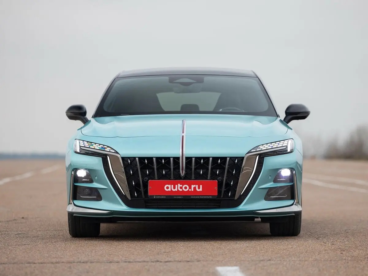 Hongqi H6 2023 – н.в. Лифтбек — сүрөт 21