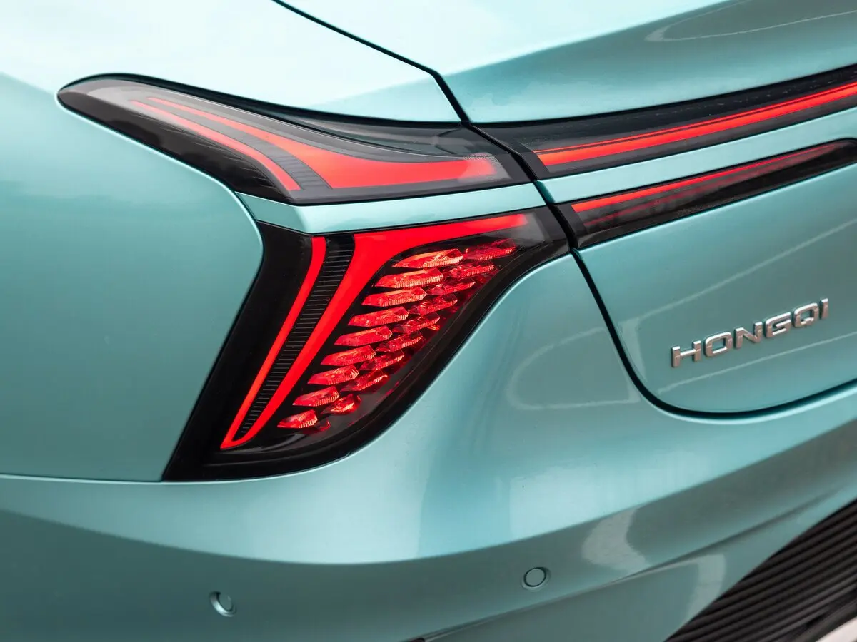 Hongqi H6 2023 – н.в. Лифтбек — сүрөт 36
