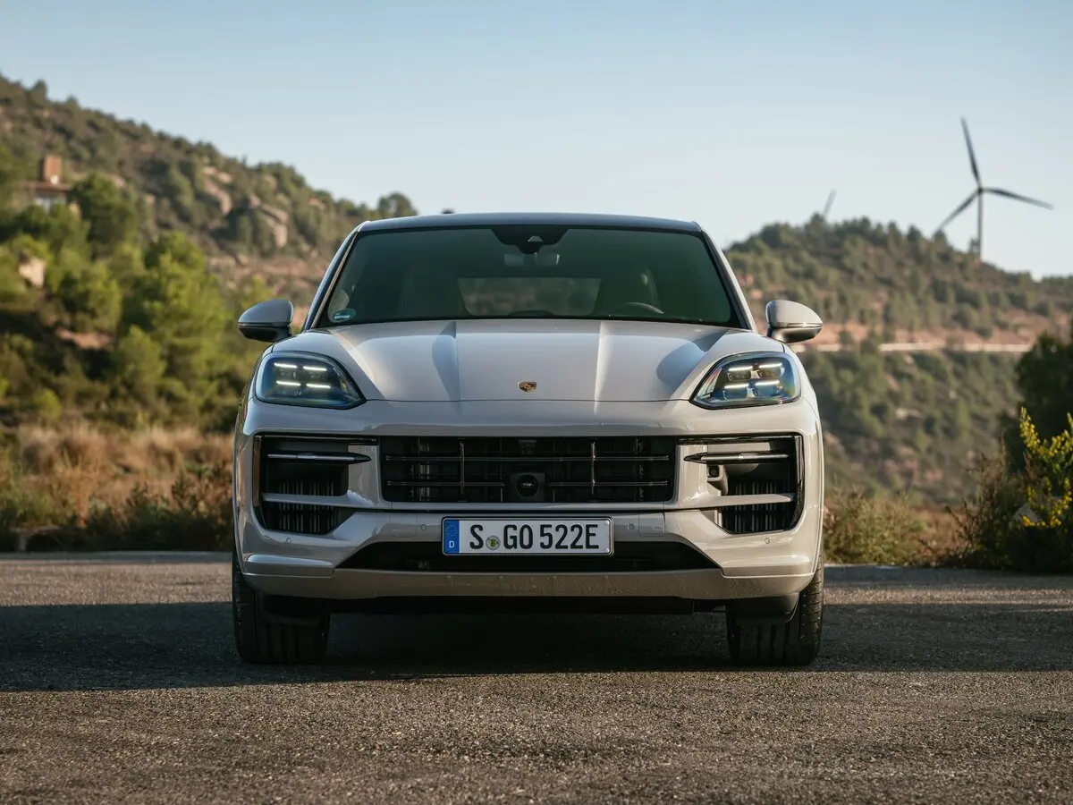 Porsche Cayenne III Рестайлинг Внедорожник 5 дв. Coupé — фото 3