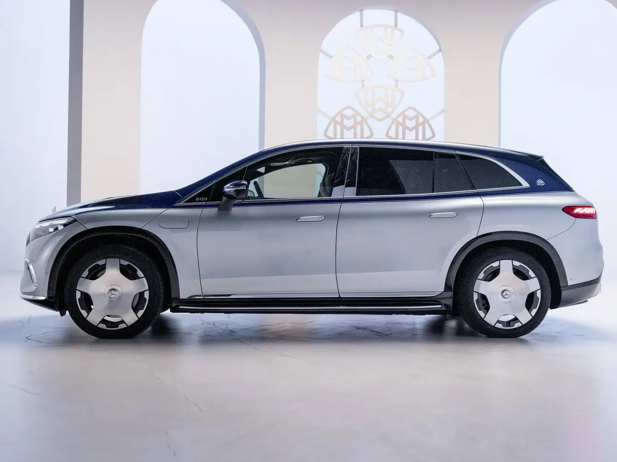 Mercedes-Benz Maybach EQS SUV 2023 – н.в. Внедорожник 5 дв. — сүрөт 2