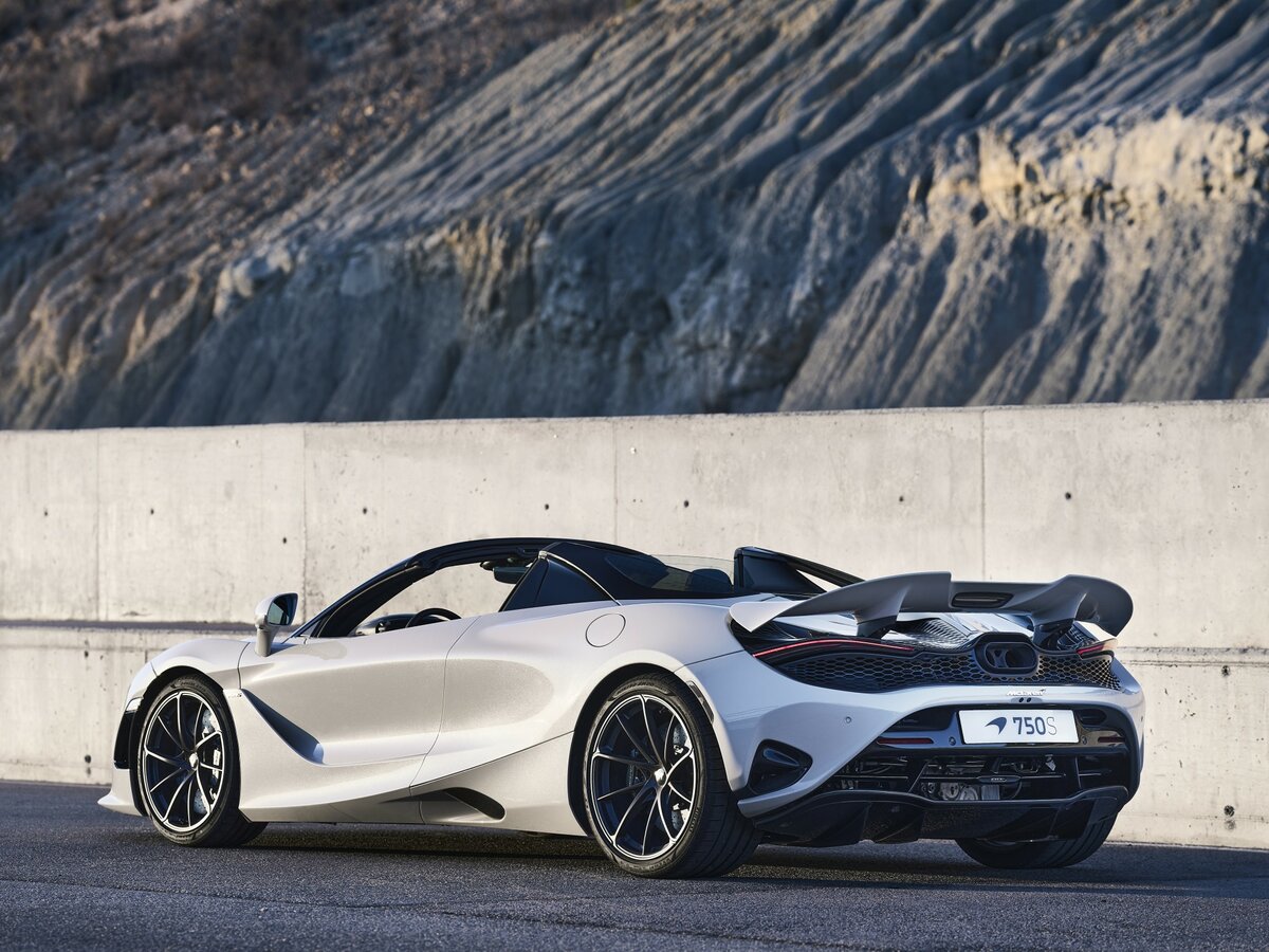 McLaren 750S 2023 – н.в. Родстер Spider — фото 5
