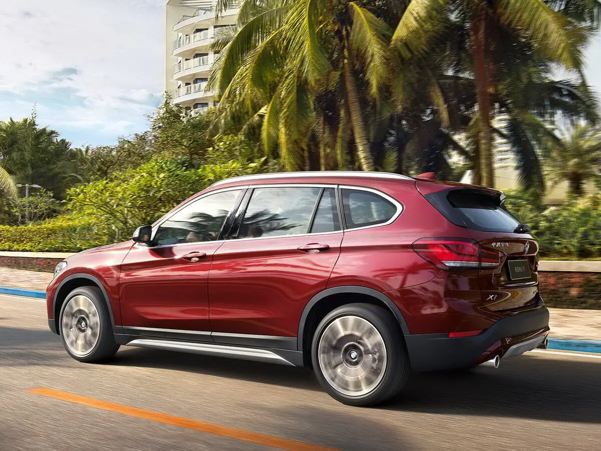BMW X1 II (F48) Рестайлинг Внедорожник 5 дв. Long — сүрөт 3