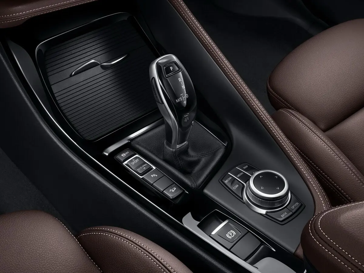 BMW X1 II (F48) Рестайлинг Внедорожник 5 дв. Long — сүрөт 7