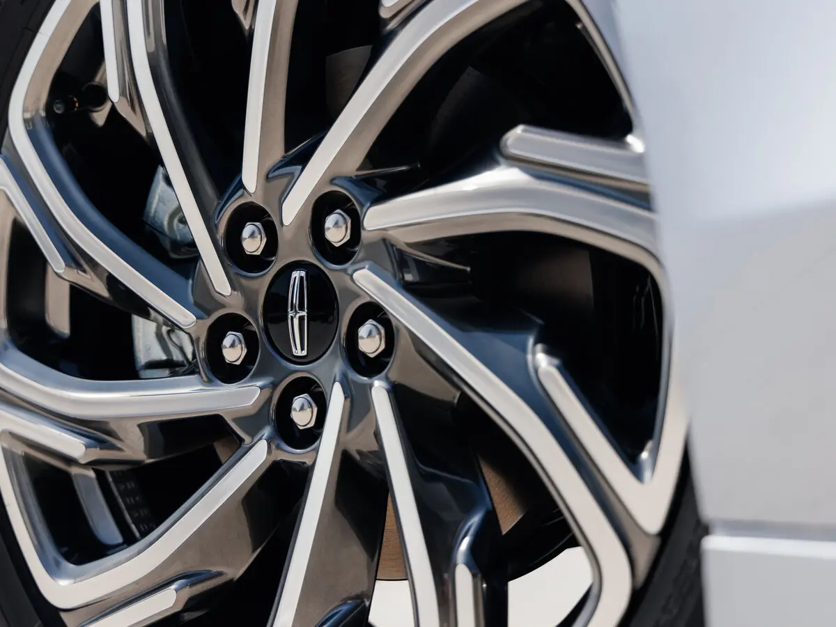 Lincoln Z 2021 – н.в. Седан — сүрөт 13
