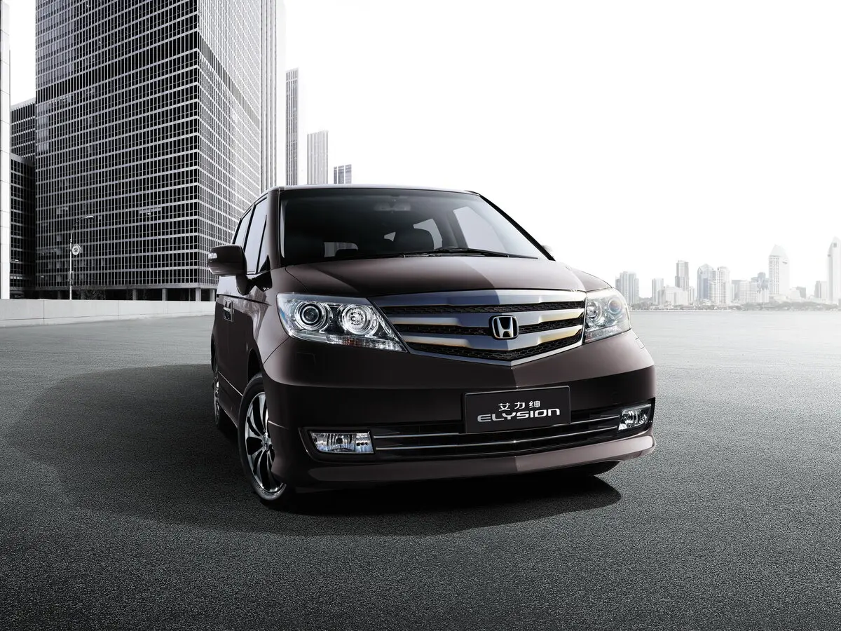 Honda Elysion (China Market) I Минивэн — фото 3