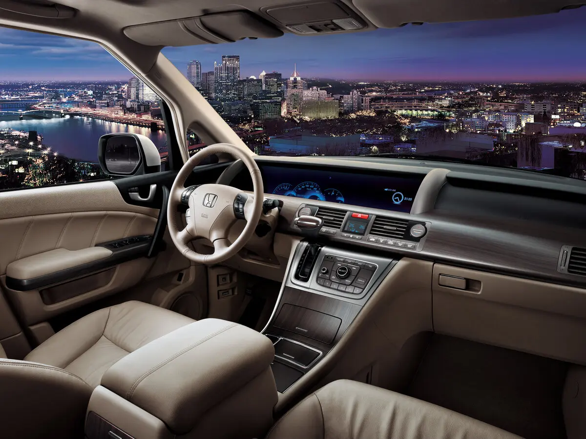 Honda Elysion (China Market) I Минивэн — фото 5