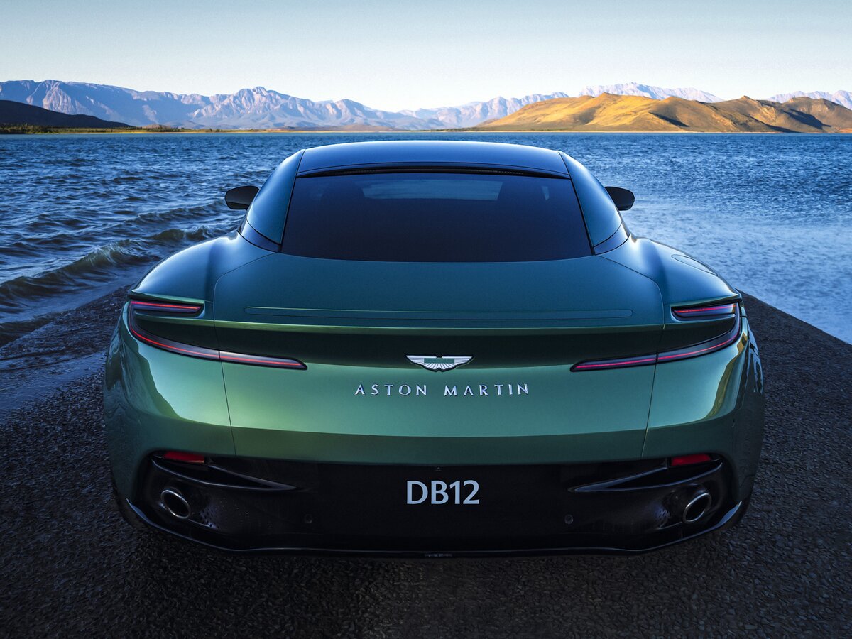 Aston Martin DB12 2023 – н.в. Купе — фото 4
