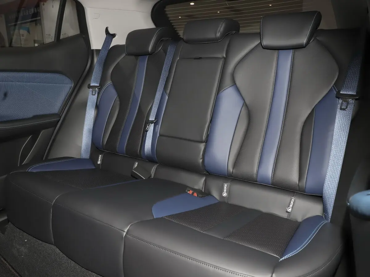 GAC Trumpchi GS3 II Внедорожник 5 дв. — сүрөт 11