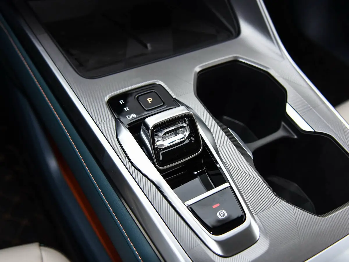 GAC Trumpchi GS3 II Внедорожник 5 дв. — сүрөт 13