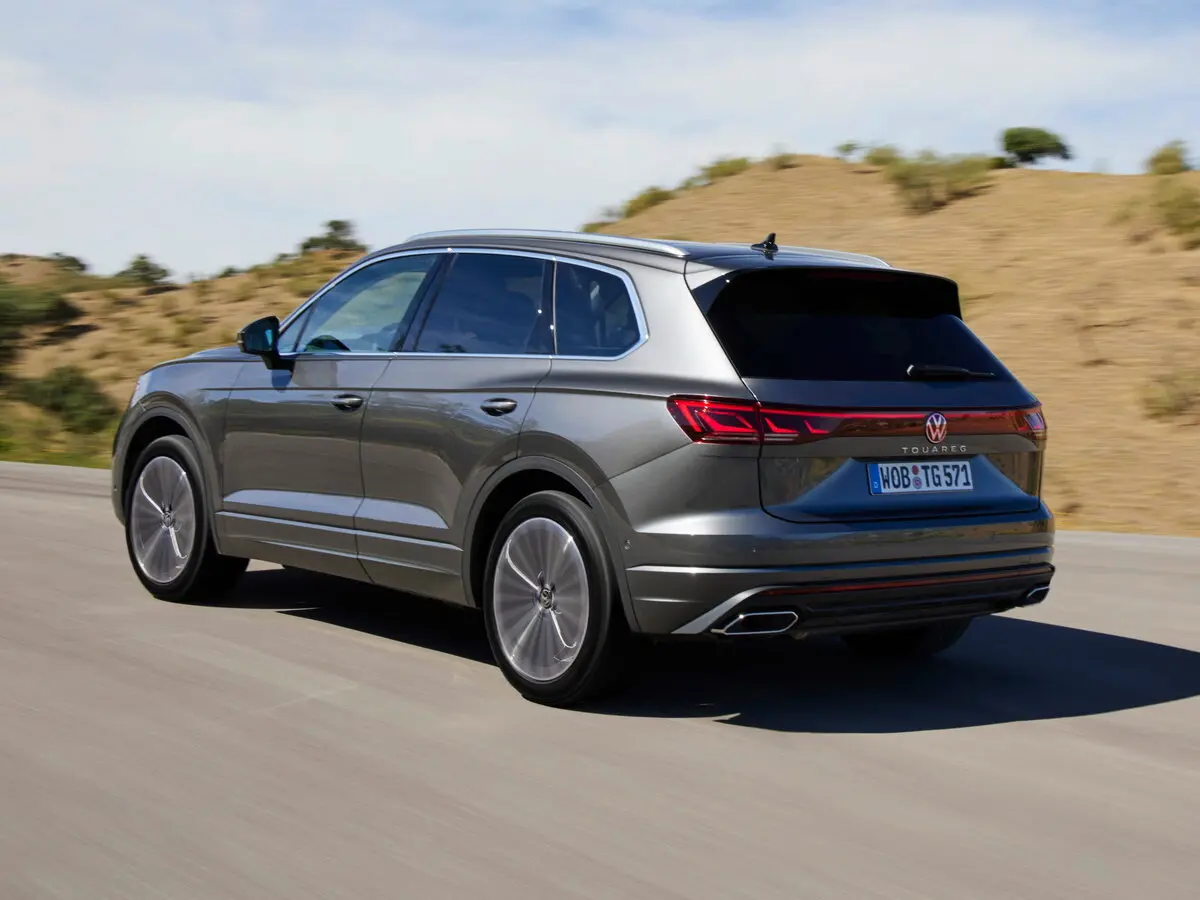 Volkswagen Touareg III Рестайлинг Внедорожник 5 дв. — сүрөт 5