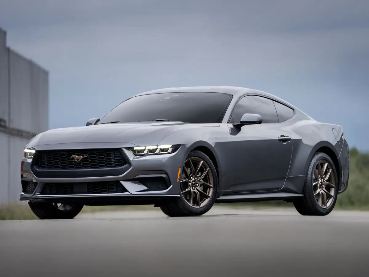 Ford Mustang VII Купе