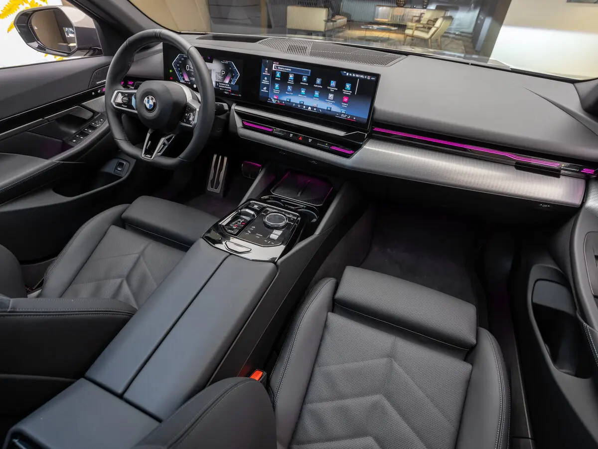 BMW 5 серии VIII (G60/G61/G68) Седан — фото 21