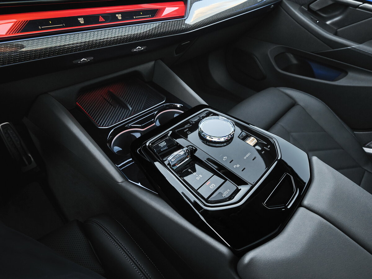 BMW i5 2023 – н.в. Седан