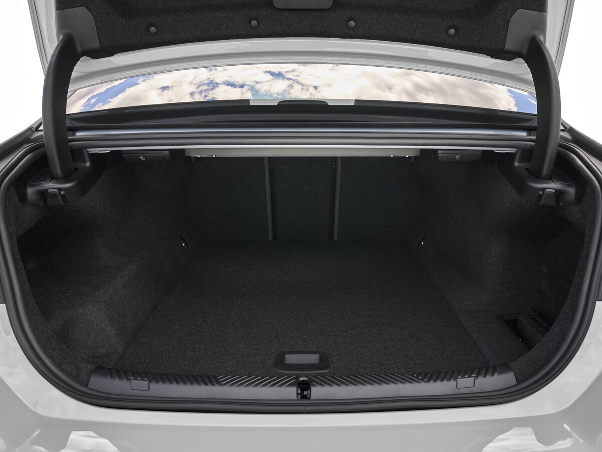 BMW i5 2023 – н.в. Седан