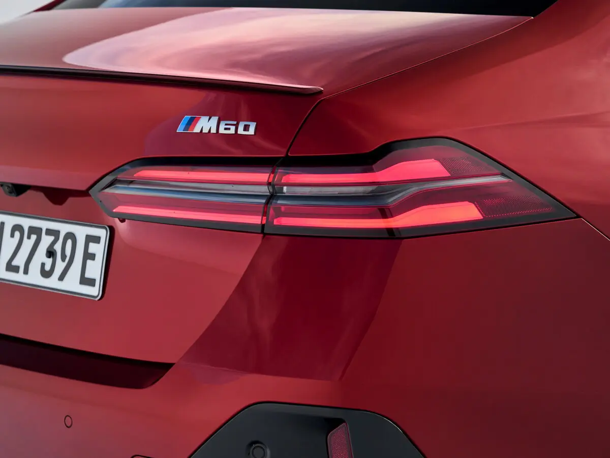 BMW i5 2023 – н.в. Седан — сүрөт 15