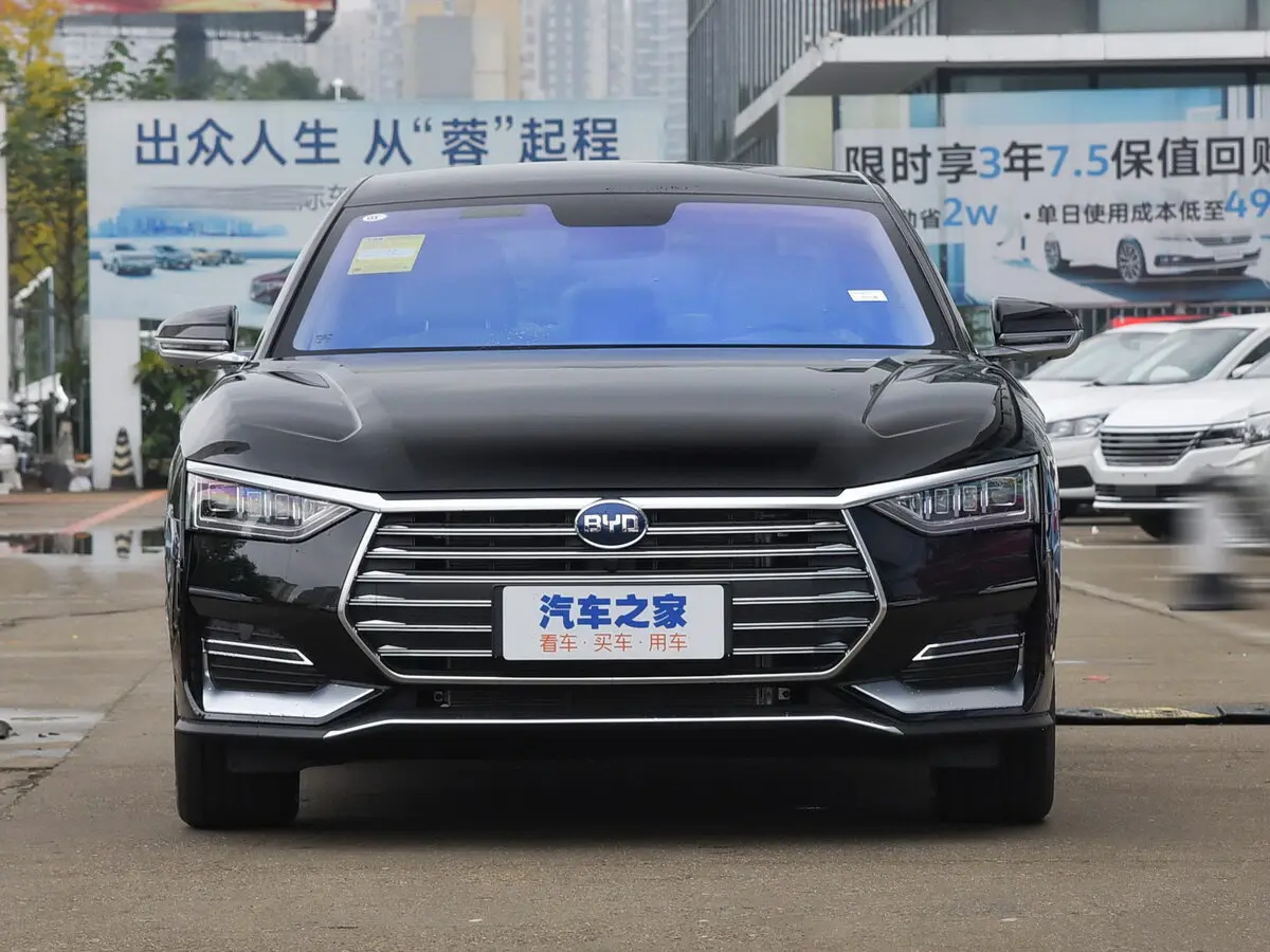 BYD E9 I Седан — сүрөт 3