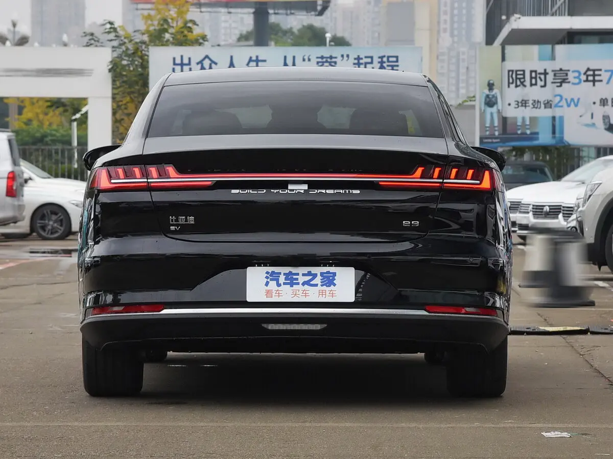 BYD E9 I Седан — сүрөт 4