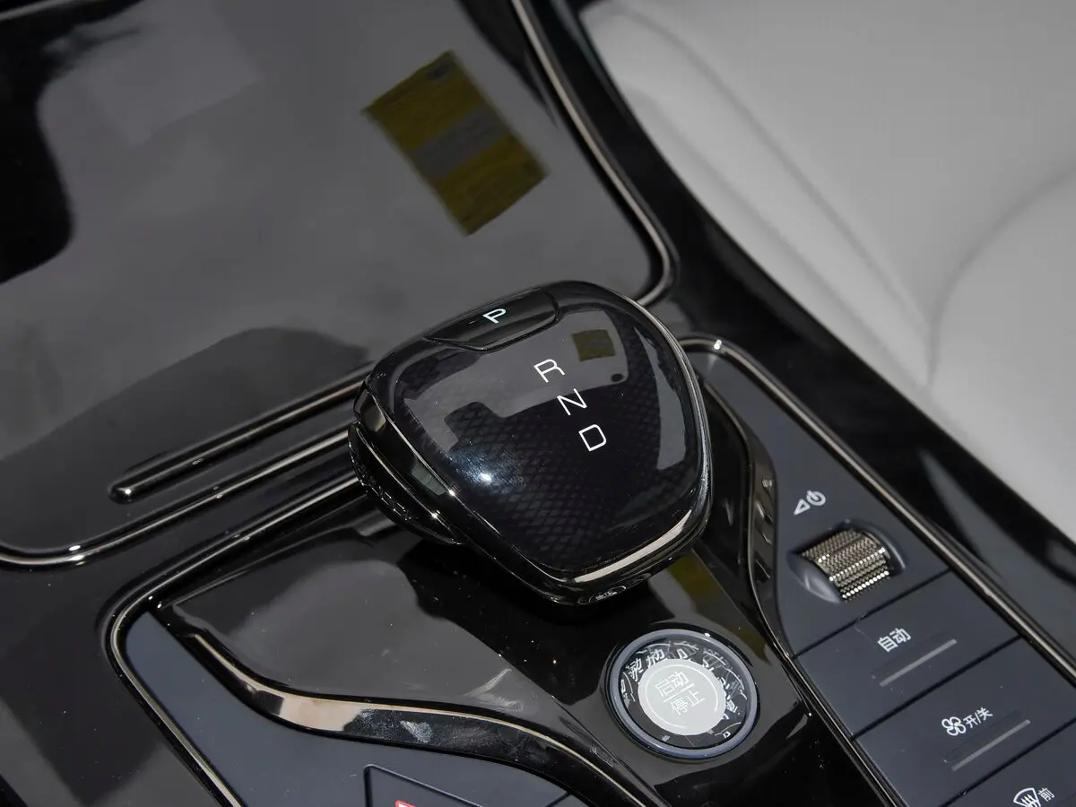 BYD E9 I Седан — сүрөт 14