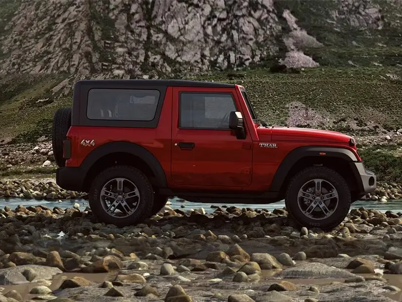 Mahindra Thar II Внедорожник открытый — 照片 2