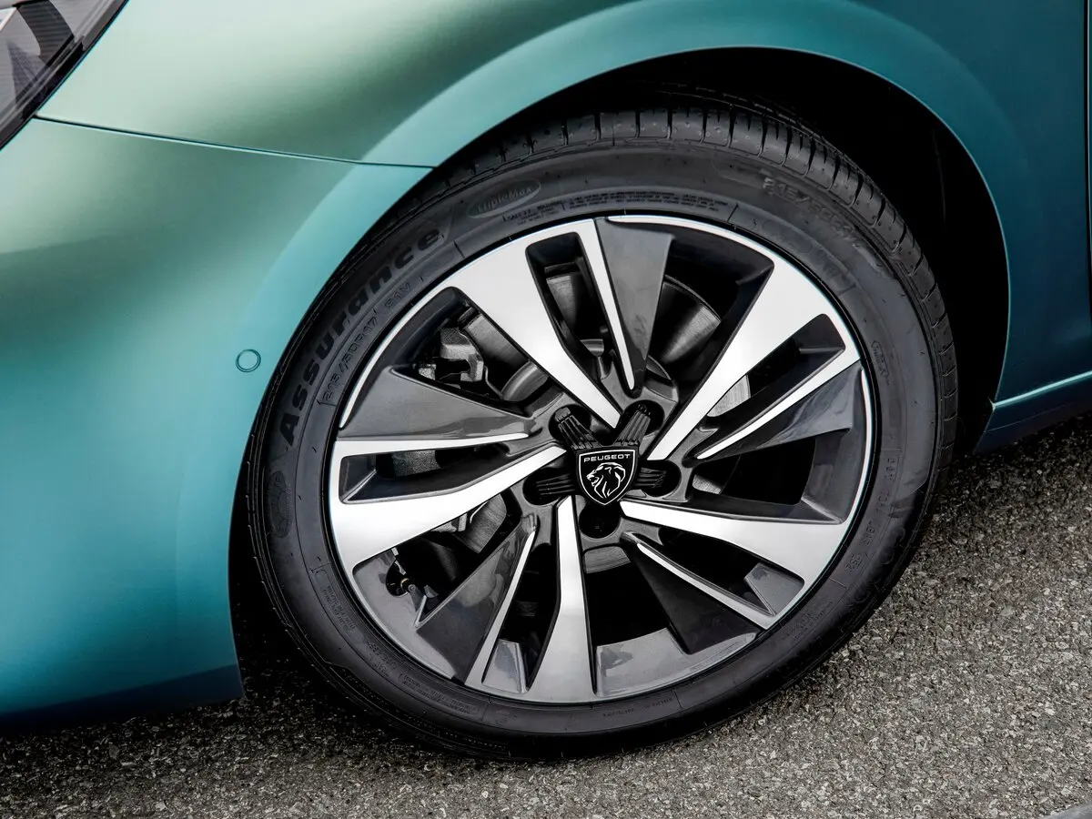 Peugeot 408 II Рестайлинг 2 Седан — сүрөт 16
