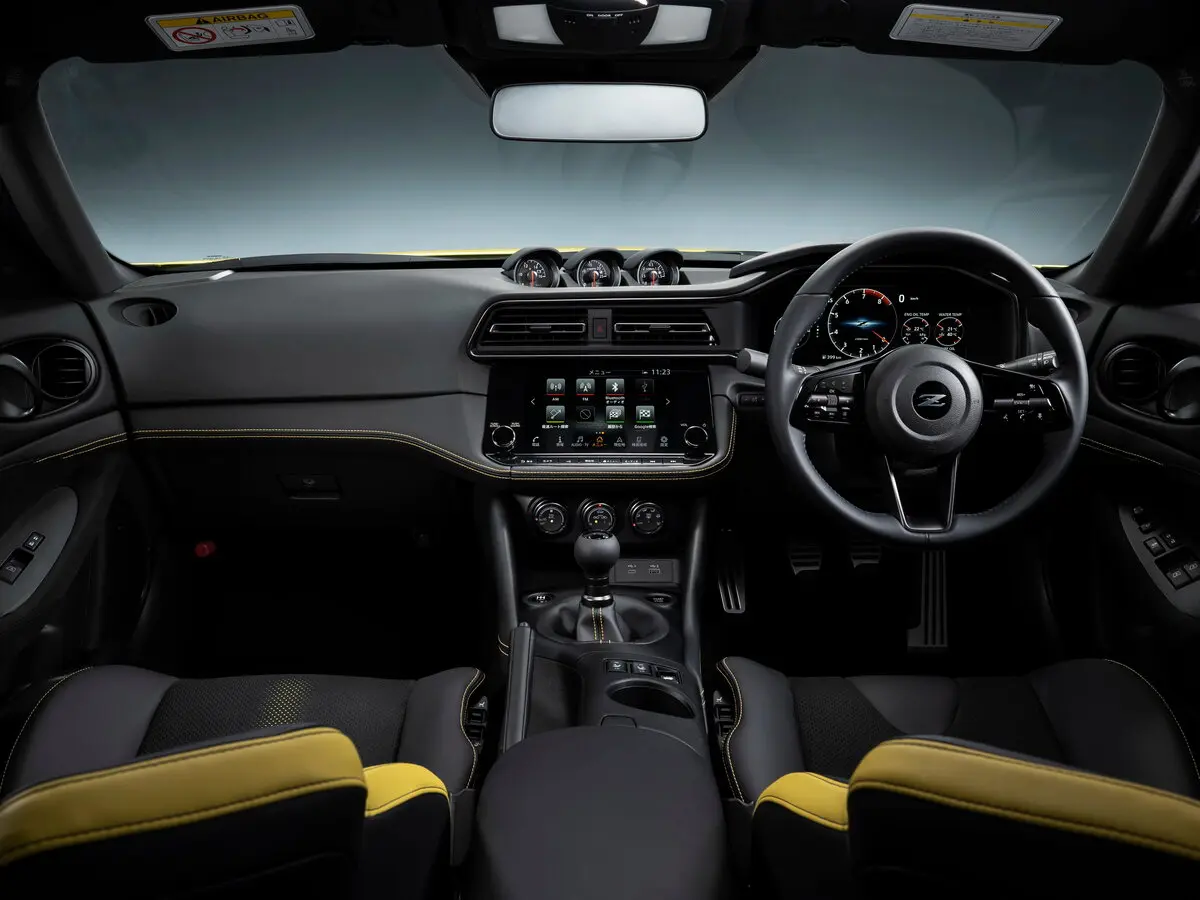 Nissan Fairlady Z VII (RZ34) Купе — сүрөт 5