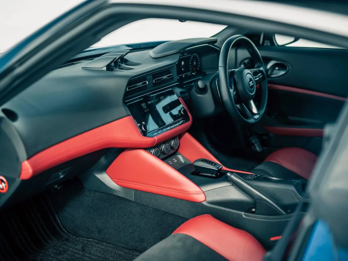 Nissan Fairlady Z VII (RZ34) Купе — сүрөт 6