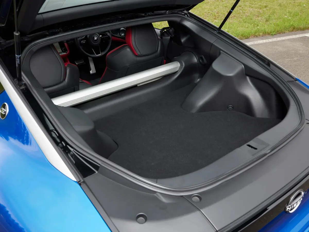 Nissan Fairlady Z VII (RZ34) Купе — сүрөт 11