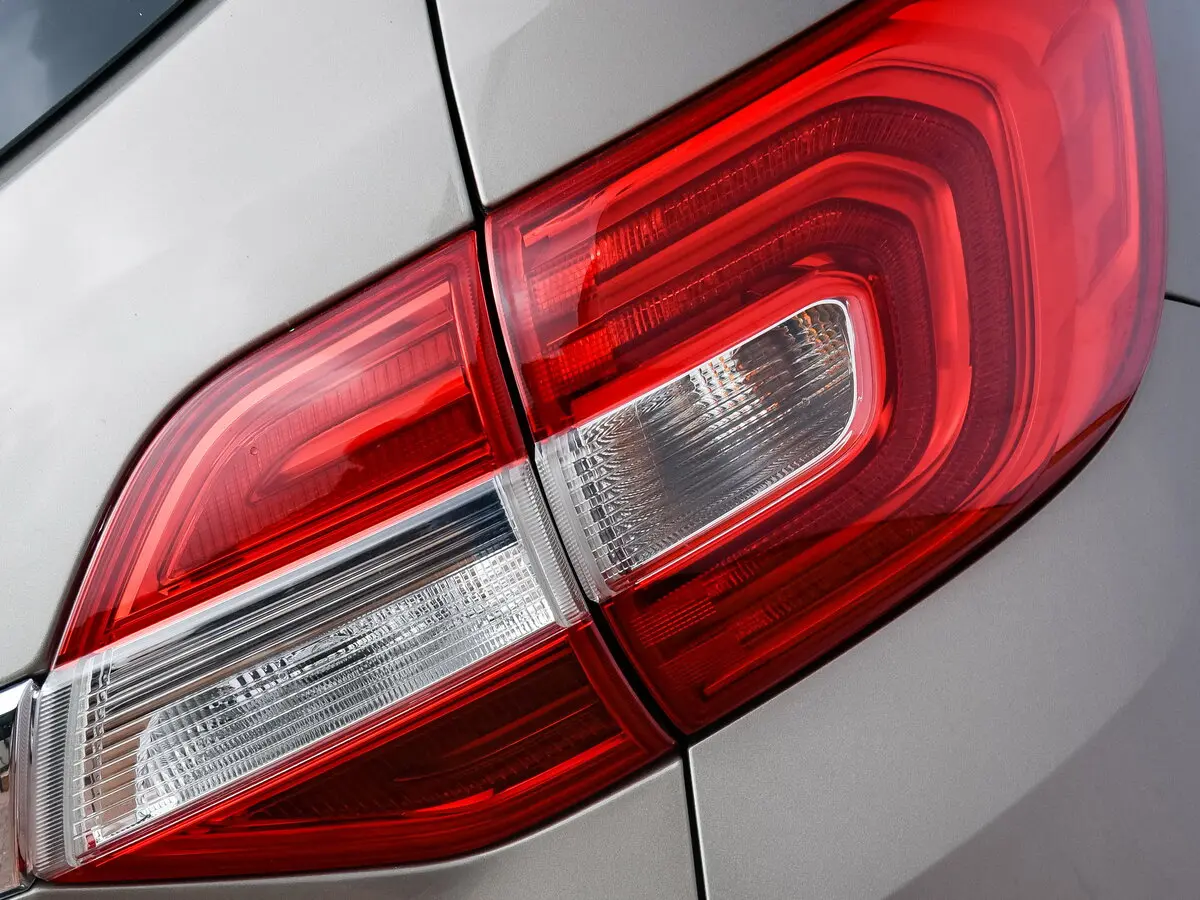 Ford Everest II Рестайлинг Внедорожник 5 дв. — сүрөт 14
