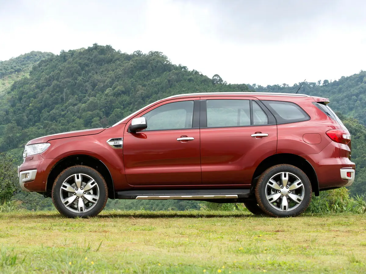 Ford Everest II Внедорожник 5 дв. — сүрөт 2
