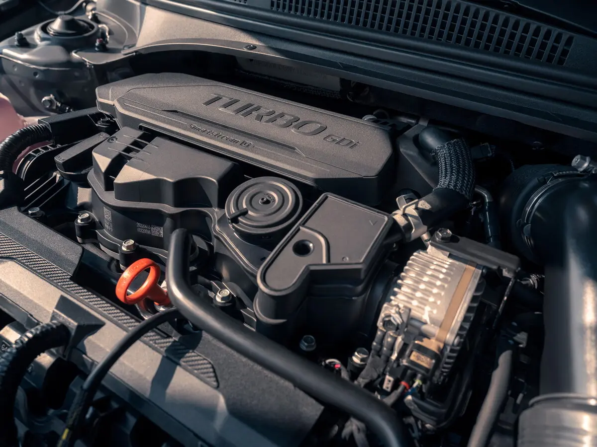Hyundai Lafesta I Рестайлинг Седан — фото 11