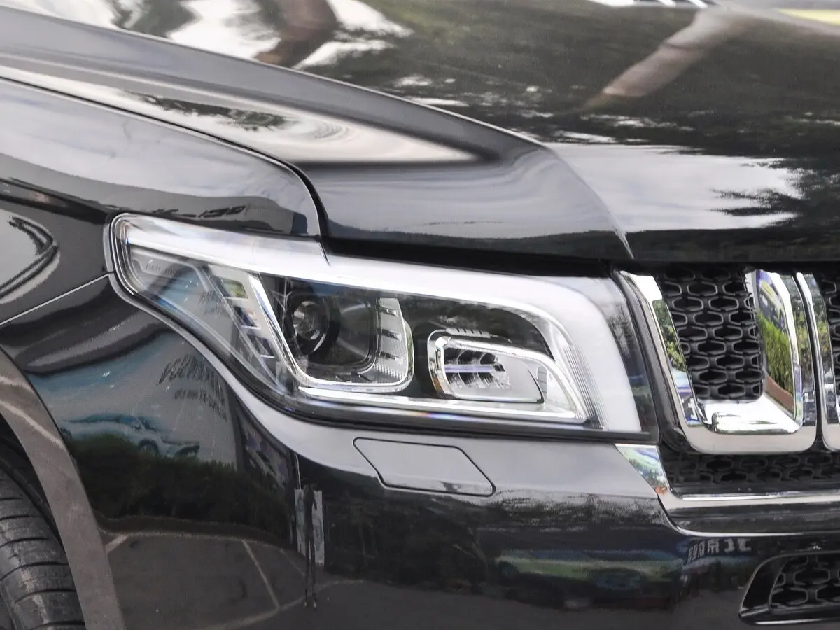 BAIC BJ90 2016 – 2023 Внедорожник 5 дв. — сүрөт 12