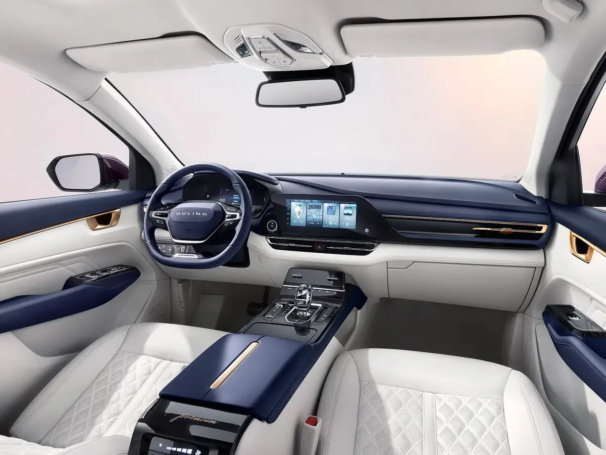 Wuling Victory 2020 – н.в. Минивэн — фото 6