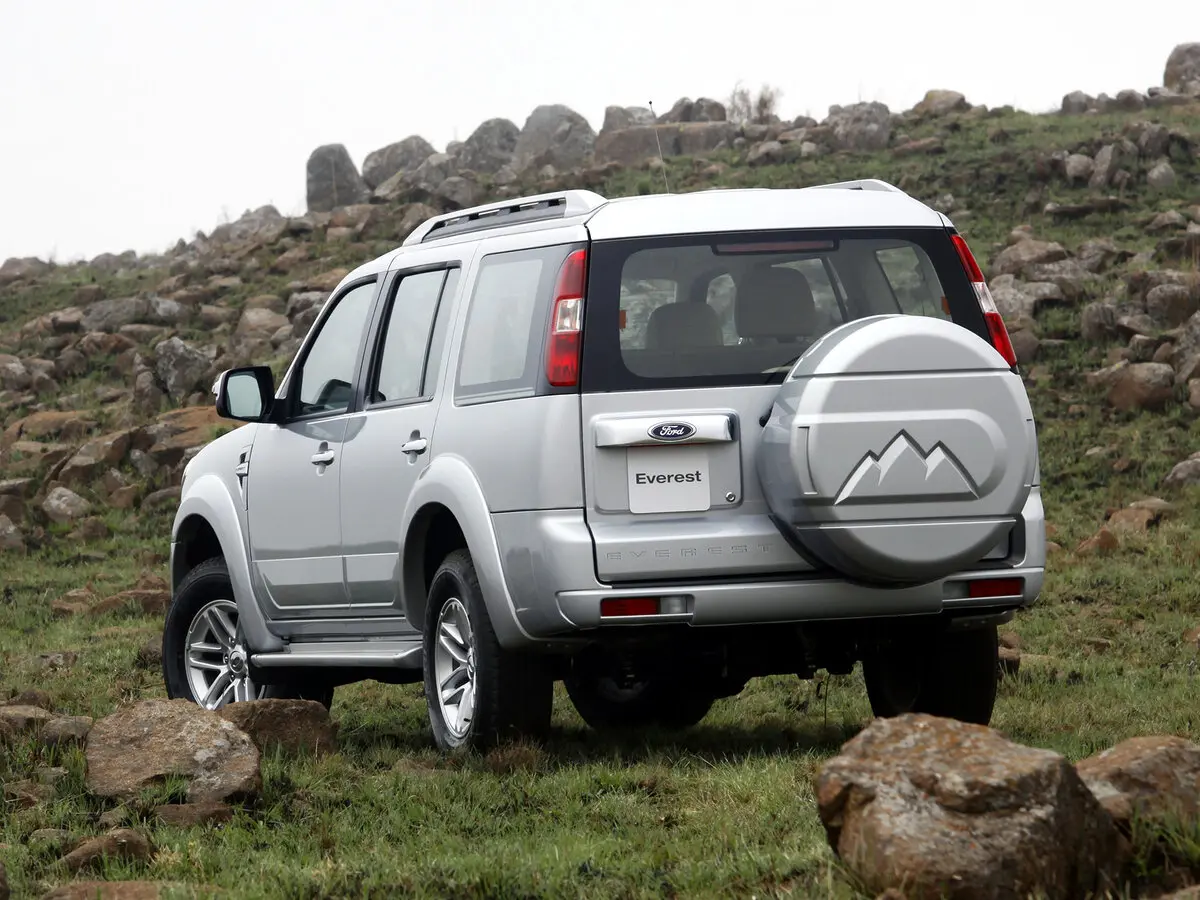 Ford Everest I Рестайлинг 2 Внедорожник 5 дв. — сүрөт 4