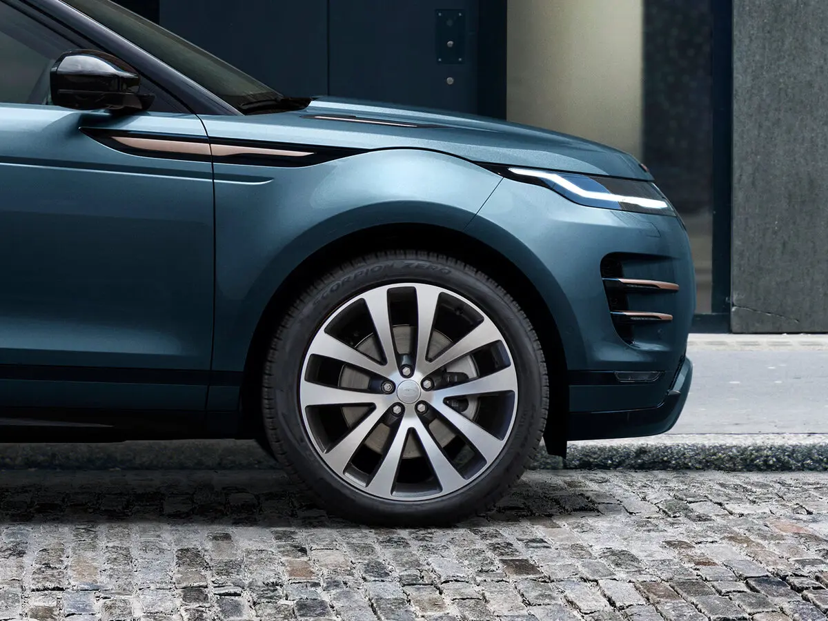 Land Rover Range Rover Evoque II Рестайлинг Внедорожник 5 дв. — сүрөт 16