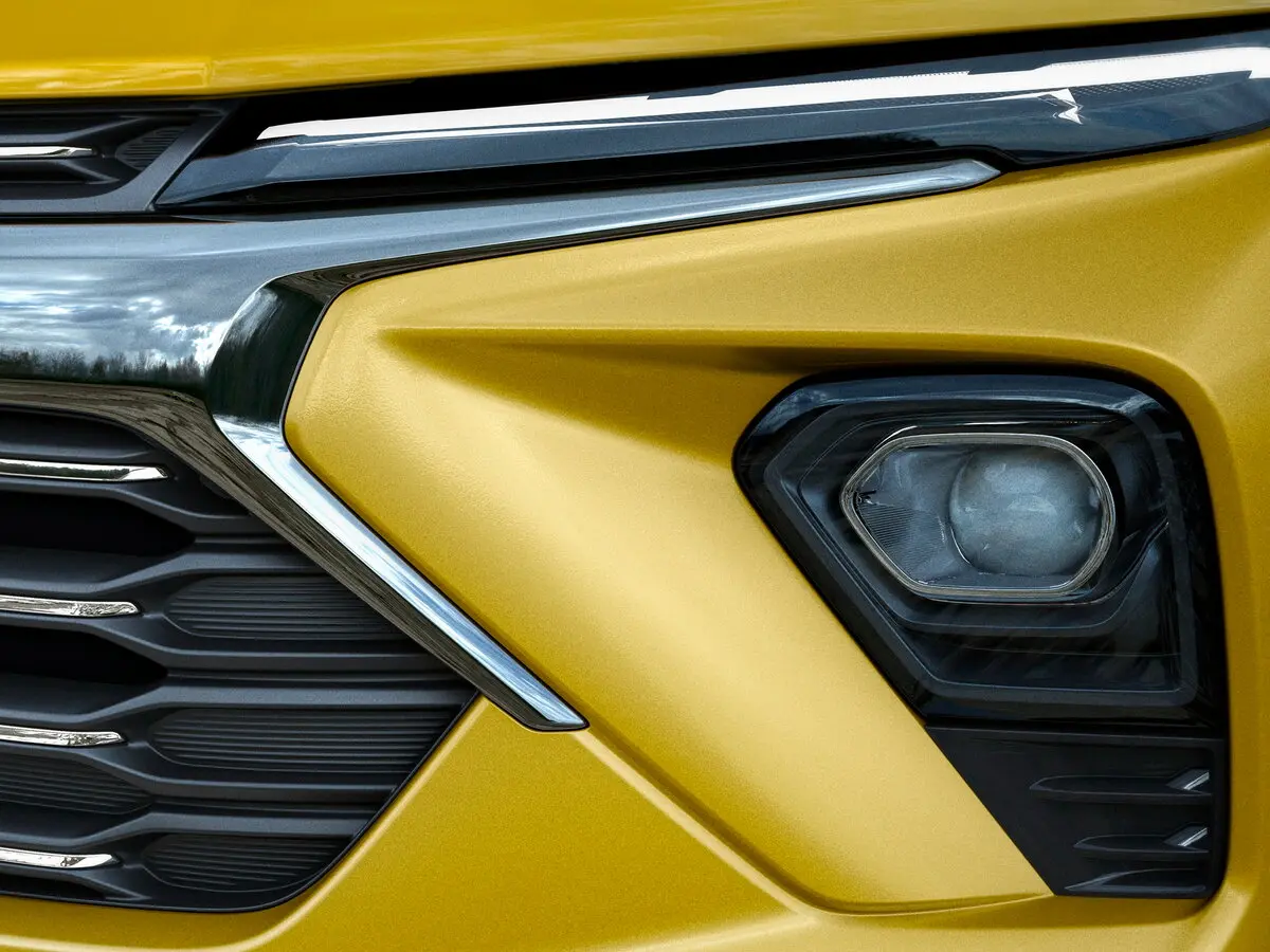 Chevrolet TrailBlazer III Рестайлинг Внедорожник 5 дв. — 照片 10