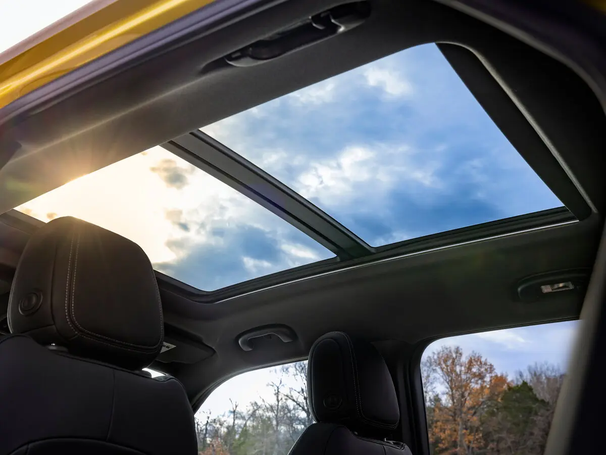 Chevrolet TrailBlazer III Рестайлинг Внедорожник 5 дв. — 照片 12