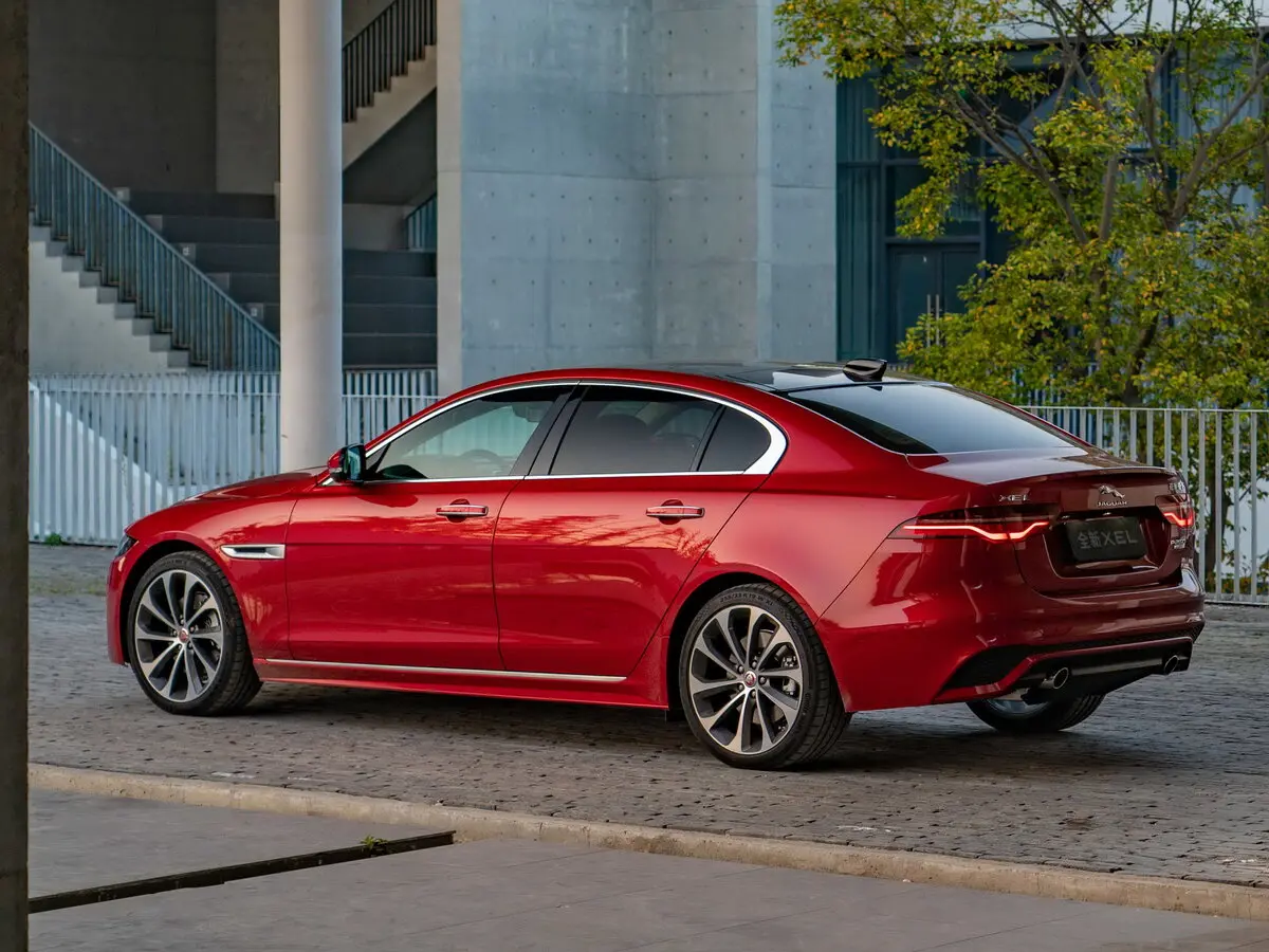 Jaguar XE I Рестайлинг Седан L — сүрөт 5