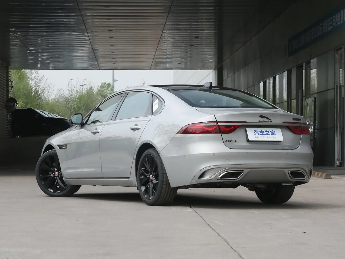 Jaguar XF II Рестайлинг Седан L — сүрөт 5