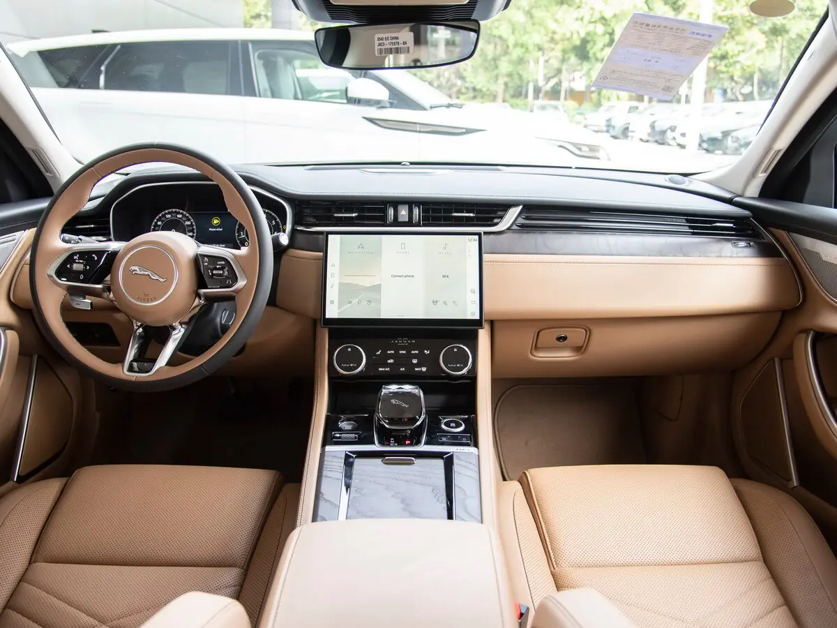 Jaguar XF II Рестайлинг Седан L — сүрөт 6