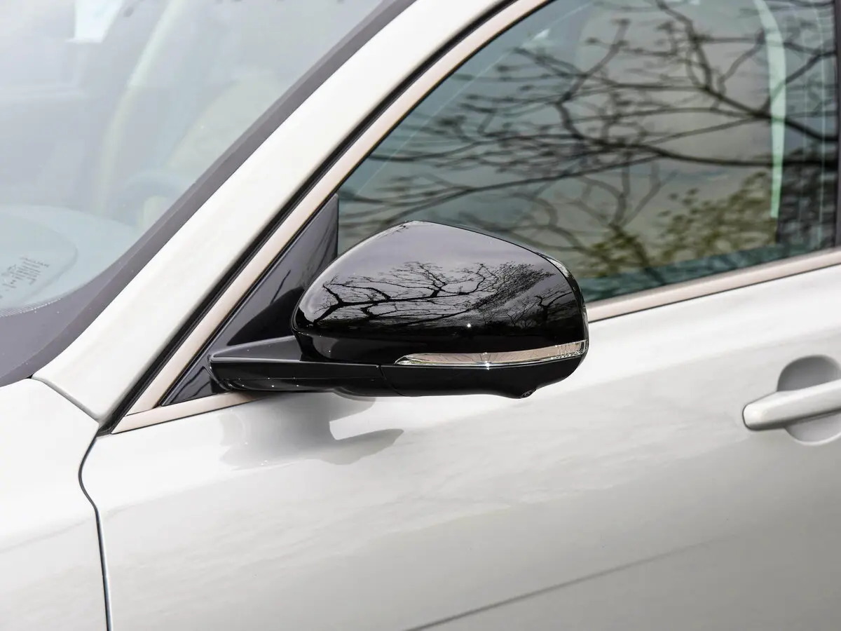 Jaguar XF II Рестайлинг Седан L — сүрөт 16
