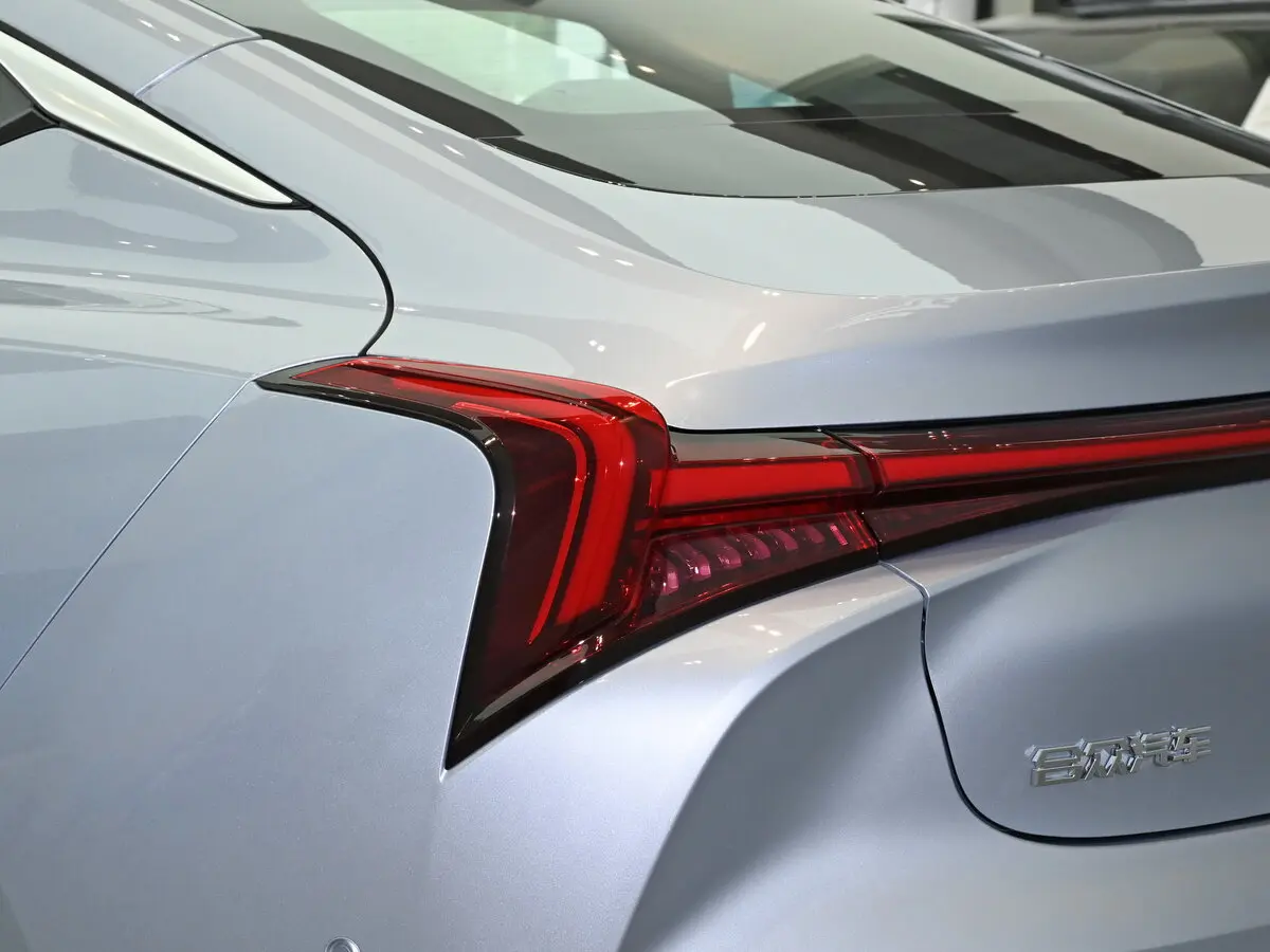 Hozon Neta S 2022 – 2025 Седан — сүрөт 15