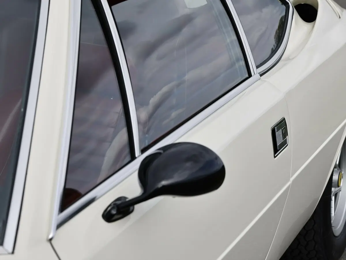 Ferrari Dino 208/308 GT4 1973 – 1978 Купе — сүрөт 12