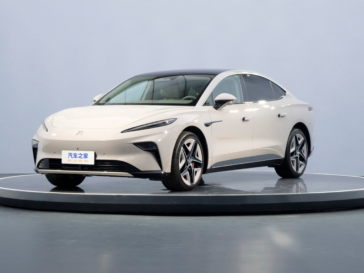Rising Auto F7 2023 – н.в.